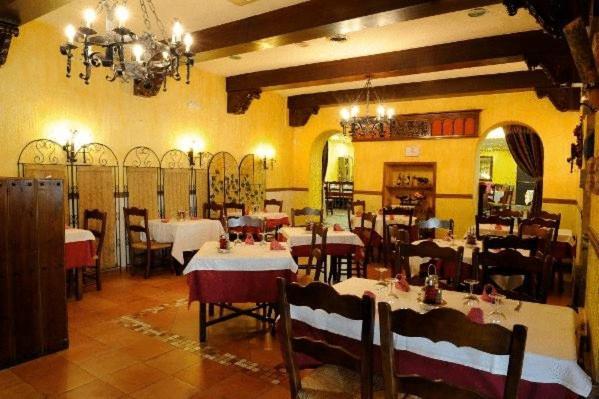 Hotel El Oasis Carchel Ngoại thất bức ảnh