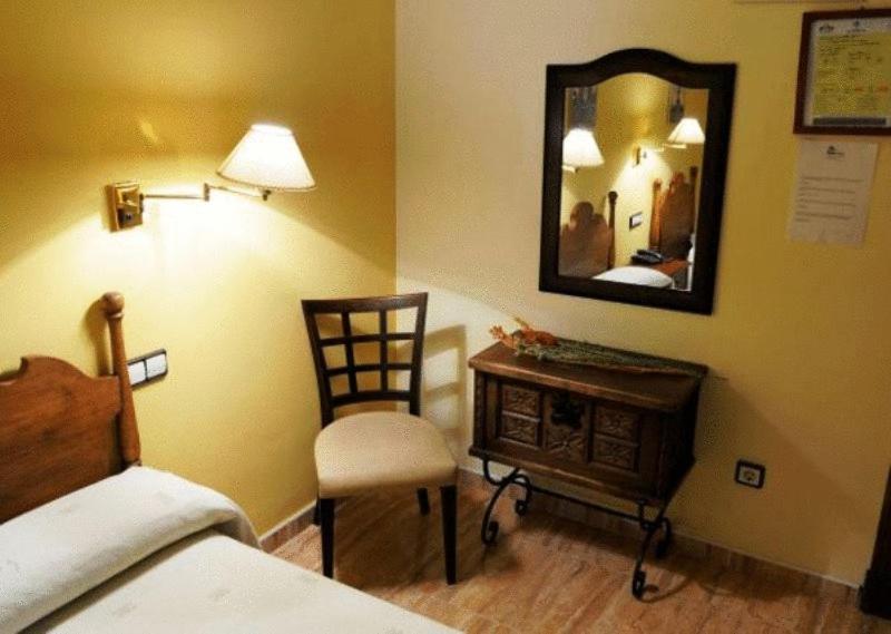 Hotel El Oasis Carchel Phòng bức ảnh